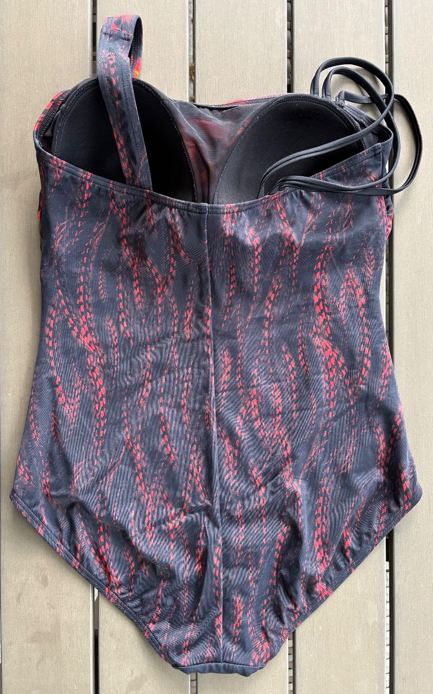 Costumi da bagno & Bikini: Ulla Popken Badekleid, Papageien, Gr. 44; C-Softcups – Nuovo (secondo la descrizione) da Ebnat-Kappel venduto da Molton 1