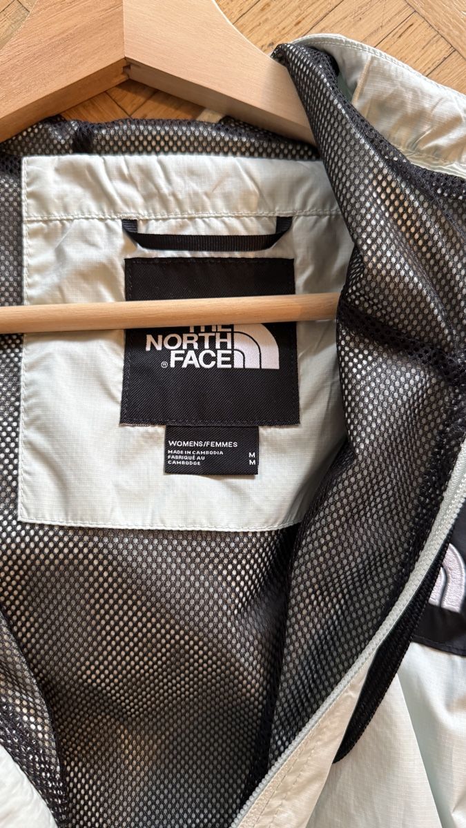 North Face Giacche: North Face Windjacke Gr. m – Nuovo (secondo la descrizione) da Oberengstringen venduto da naatasciia_ 1