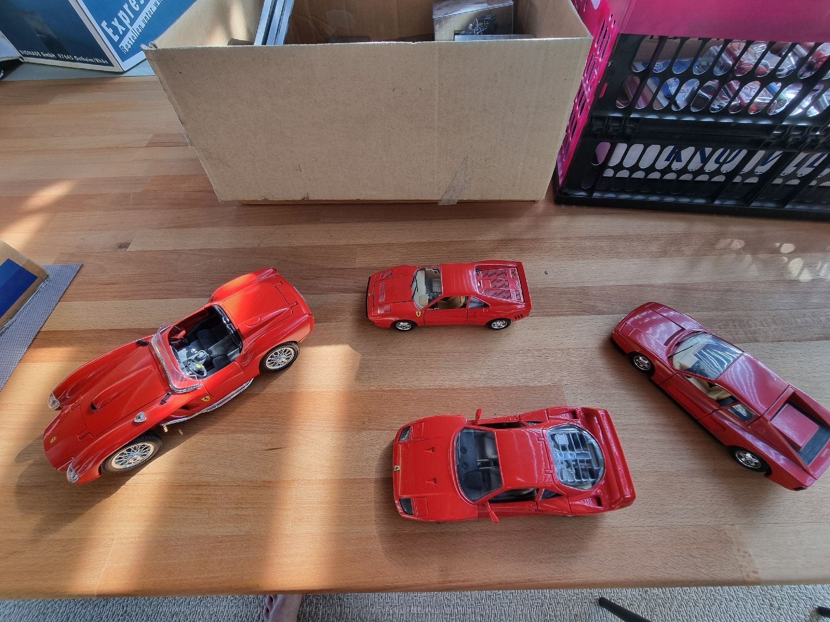 Bburago Modellini d'auto: Ferrari Bburago modellautos – Usato da Zurzach venduto da Poloniusgold