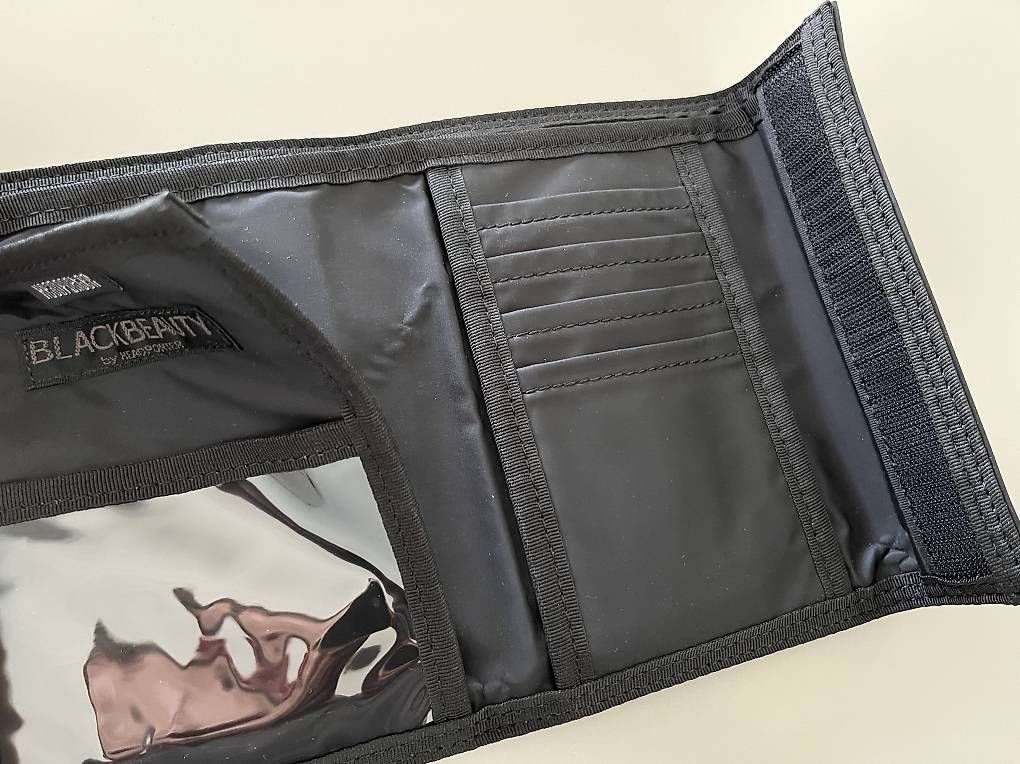Autres vêtements & accessoires: Pass-Etui Headporter Japan – D'occasion à Zürich par joe_zh8048 2