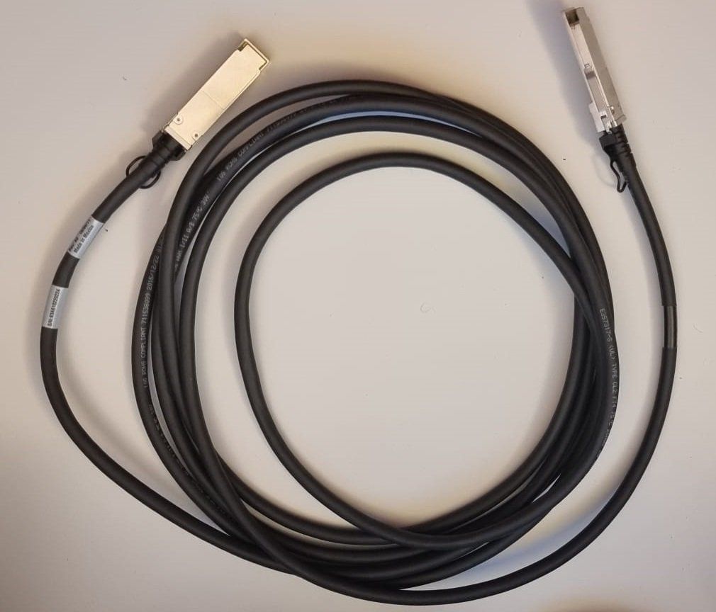 Server: NetApp - 112-00178 SAS Kabel 5m – Usato da Stadel venduto da phwert