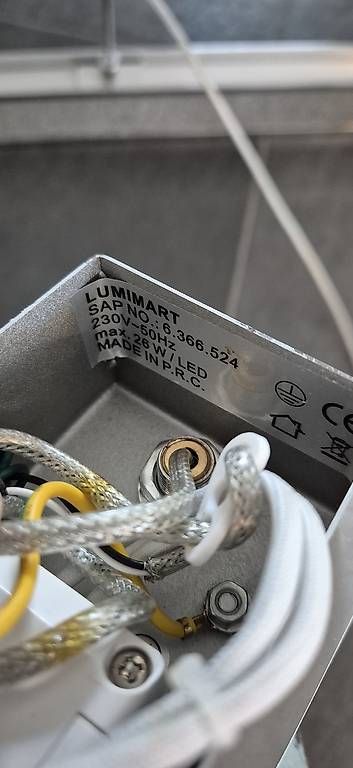 Lampadari & plafoniere: Lumimart dimmbare LED Pendelleuchte – Usato da Adlikon venduto da RiD94 1