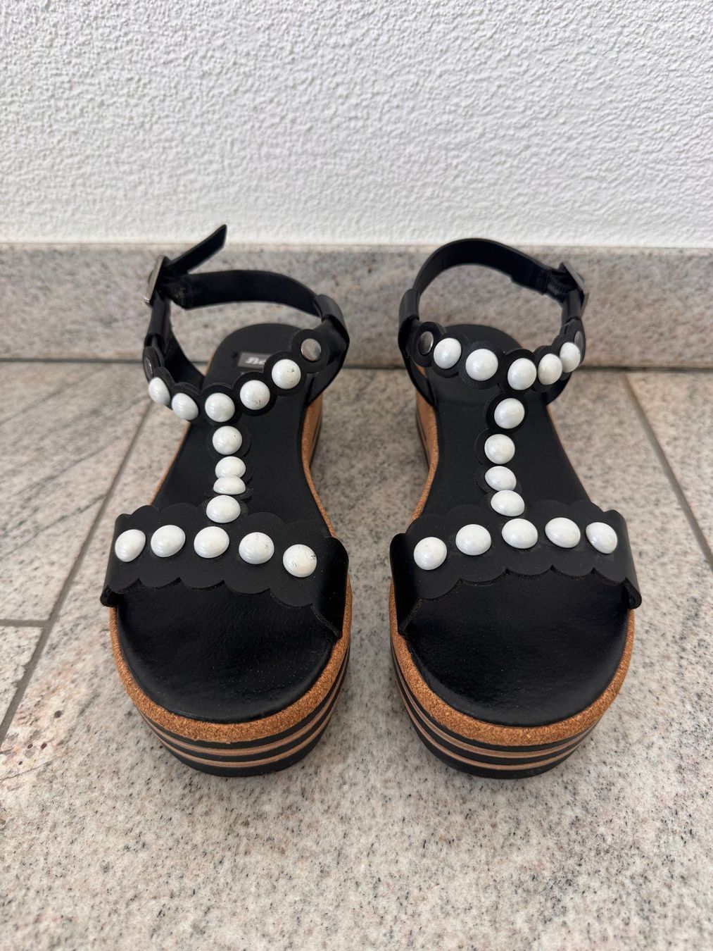 Scarpe da donna: Bata Plateau Sandalen mit Perlen, Gr. 38 – Nuovo (secondo la descrizione) da Zollikon venduto da Krenapf 3