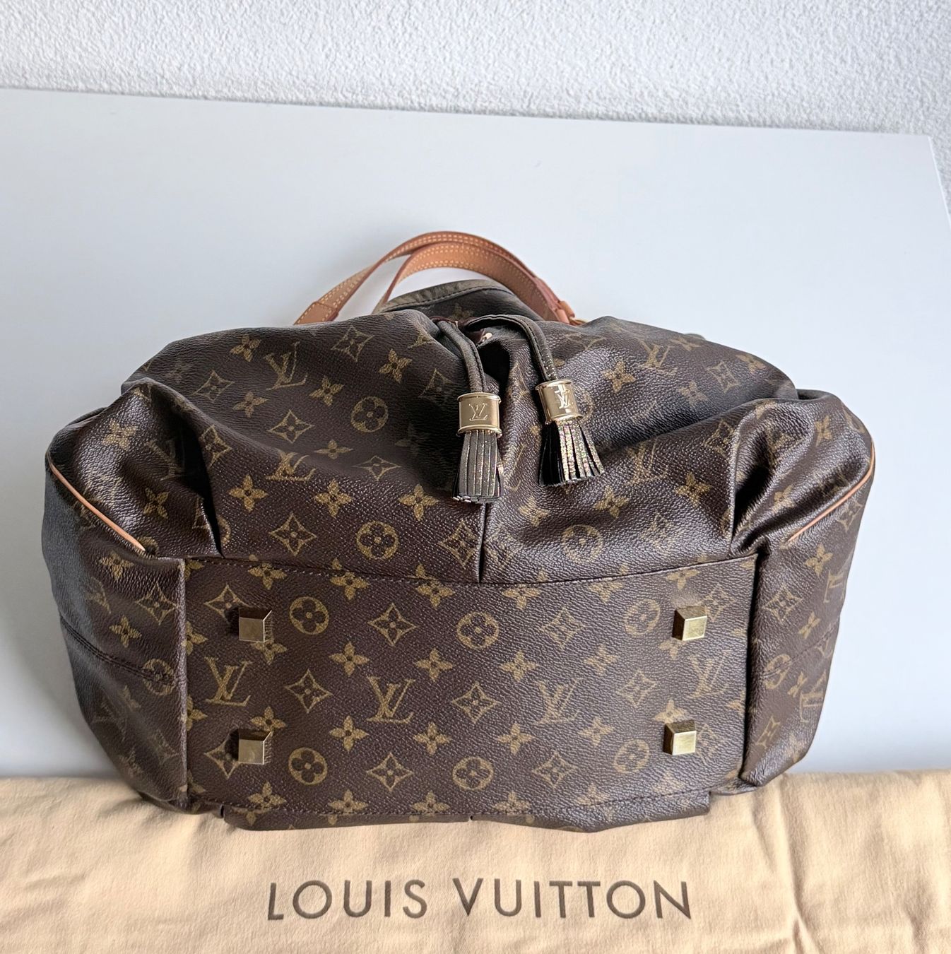 Louis Vuitton Sacs femmes: Louis Vuitton Irene – D'occasion à Reinach AG par BisMad3 7