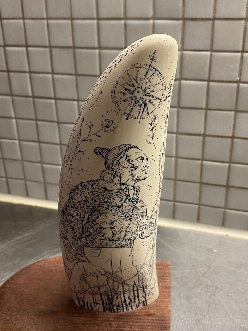 Sculture & Statue: Scrimshaw-Walzahn Replika PMS Artek – Usato da solothurn venduto da soko75 4