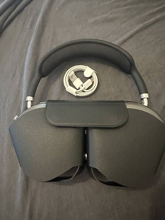 Cuffie: AirPods Max Schwarz – Usato da Urdorf venduto da Rafael.54