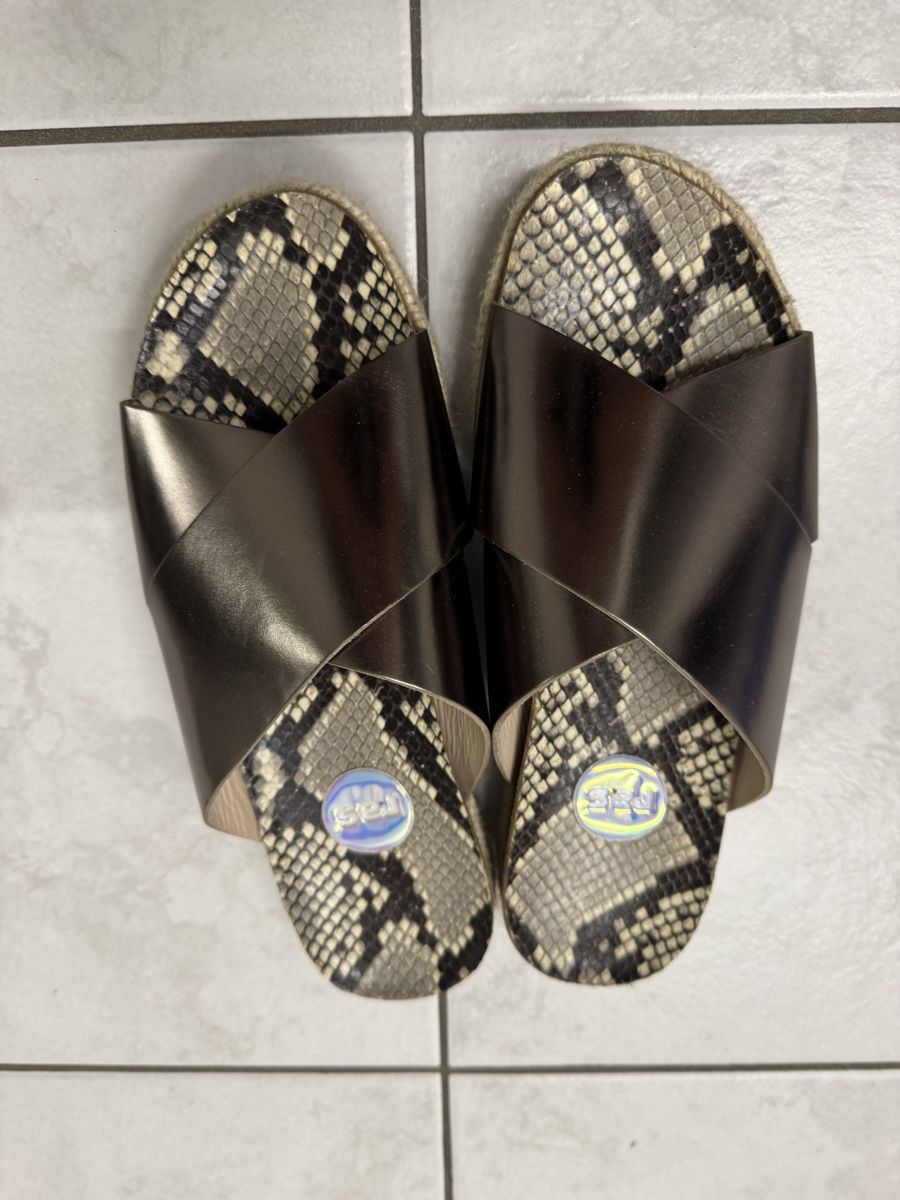 Scarpe da donna: Sandalen Gr 38 von Ras – Nuovo (secondo la descrizione) da Volketswil venduto da Ameise1703