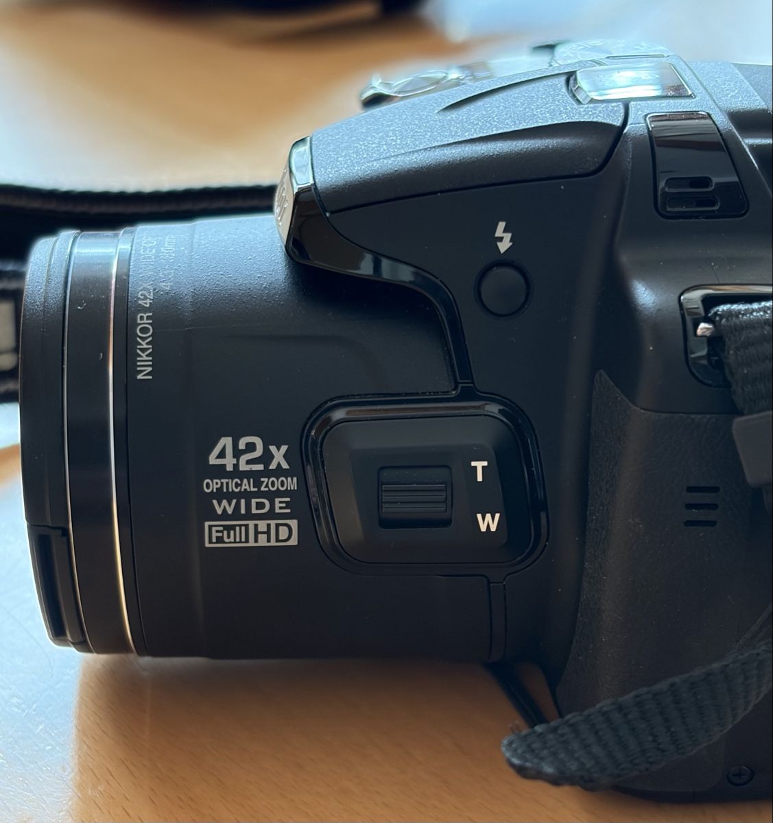 Nikon Fotocamera: Nikon Kamera – Usato da Meiringen venduto da hml_r6rm 5