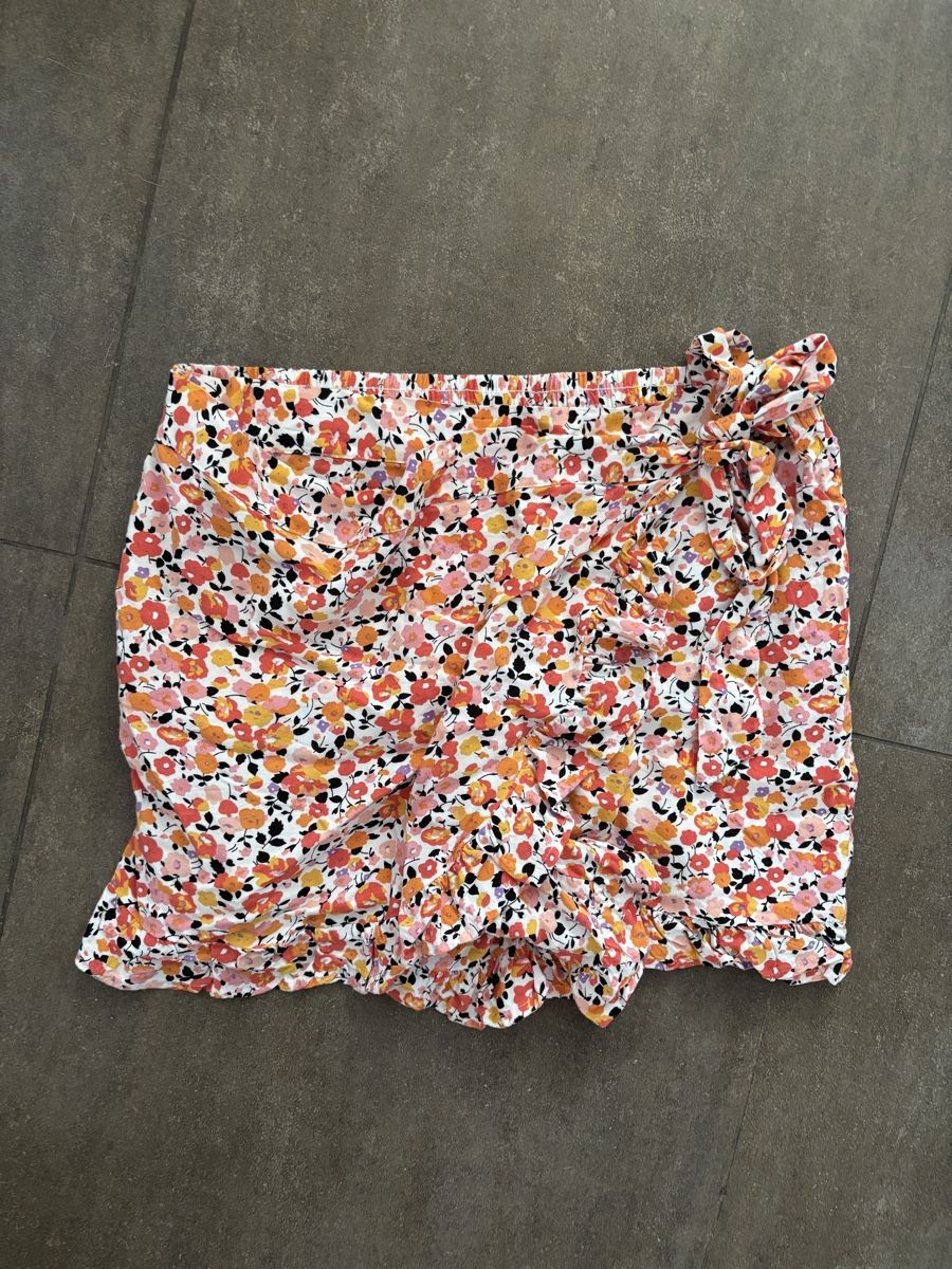 Hosen: Hosenrock  – Gebraucht aus Egolzwil von ArianeP95