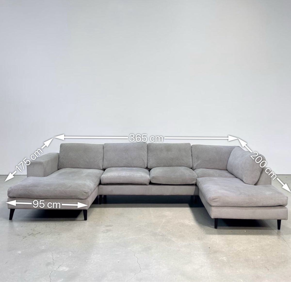 Sofas: Ecksofa-Set Hellgrau Mit all den Kissen – D'occasion à Fehraltorf par Sofalab.swiss 1