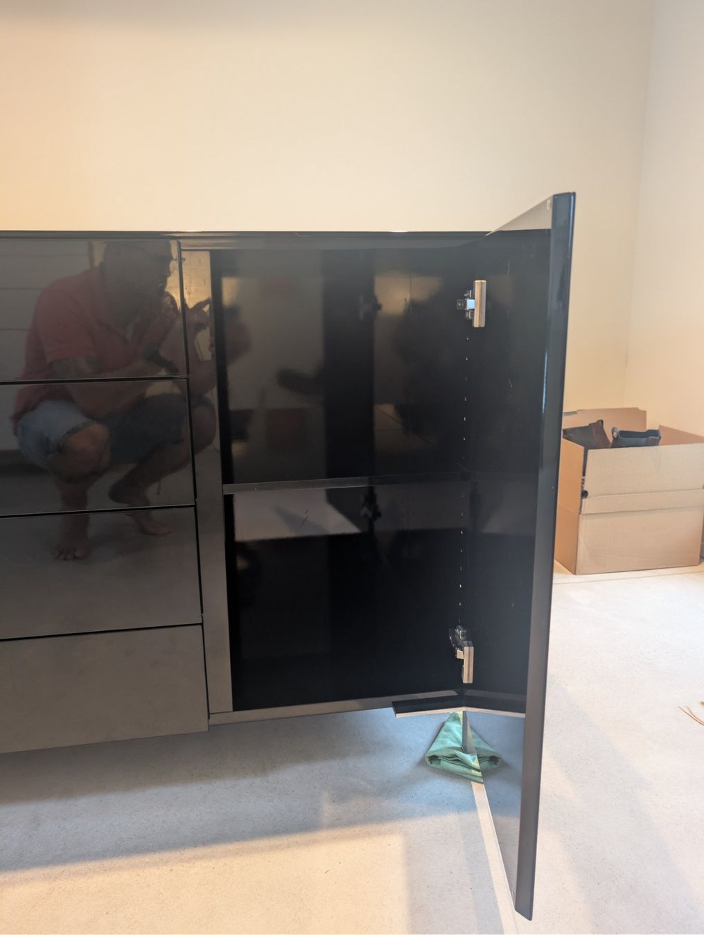 Kommoden: Sideboard schwarz hochglanz – Gebraucht aus Gossau SG von sandrobluesky 3