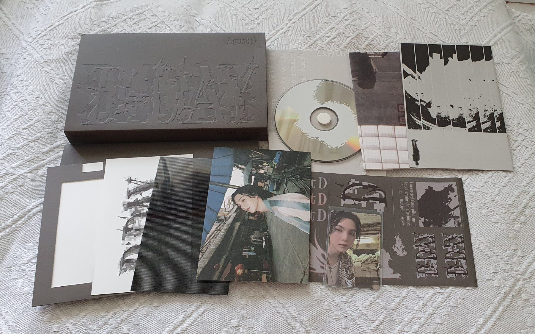 CD: BTS SUGA/Agust D D-Day 1st mini album Version 02 – Usato da Kriens venduto da befor83 2