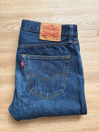 Jean Levi's 501 bleu d'occasion taille W32 L32