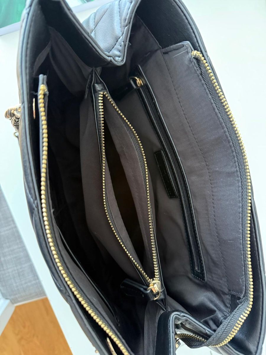 Valentino Borse da donna: Valentino Handtasche schwarz gesteppt mit Kette – Usato da Reinach BL venduto da wen_7bl7 1