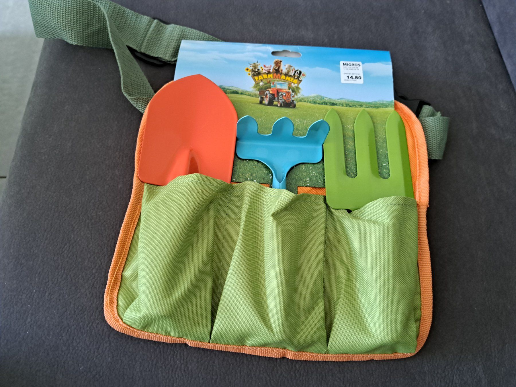 Tutti gli attrezzi: Kinder Gartentasche mit Schaufel Rechen Harke NEU – Nuovo e nell'imballaggio originale da Killwangen venduto da KIANA08