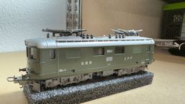 Lima Re 4/4 10047 H0 / DC