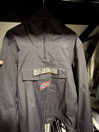 Napapijri Anorak Jacke Grösse M guter Zustand