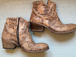 Ankle Boots im Western-Stil der Marke Time & Co.