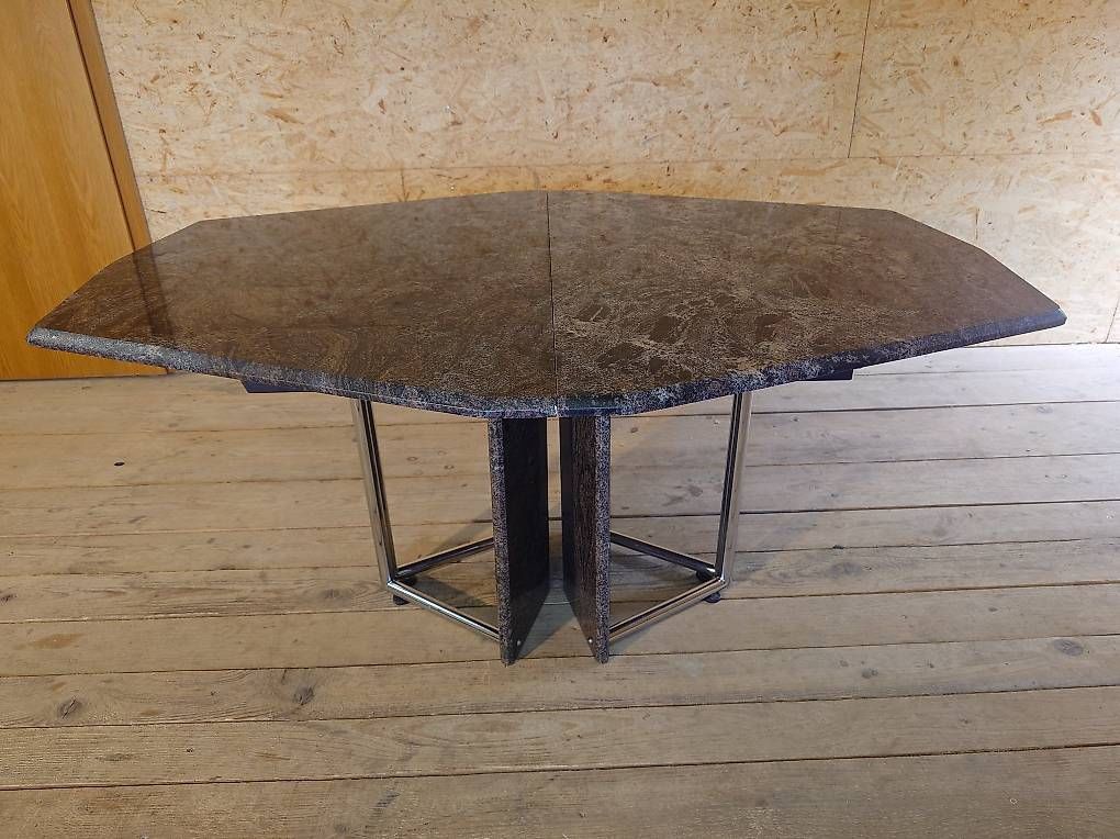 Tables: Schwarzer Marmor-Esstisch – D'occasion à Ruswil par phi_8jvw