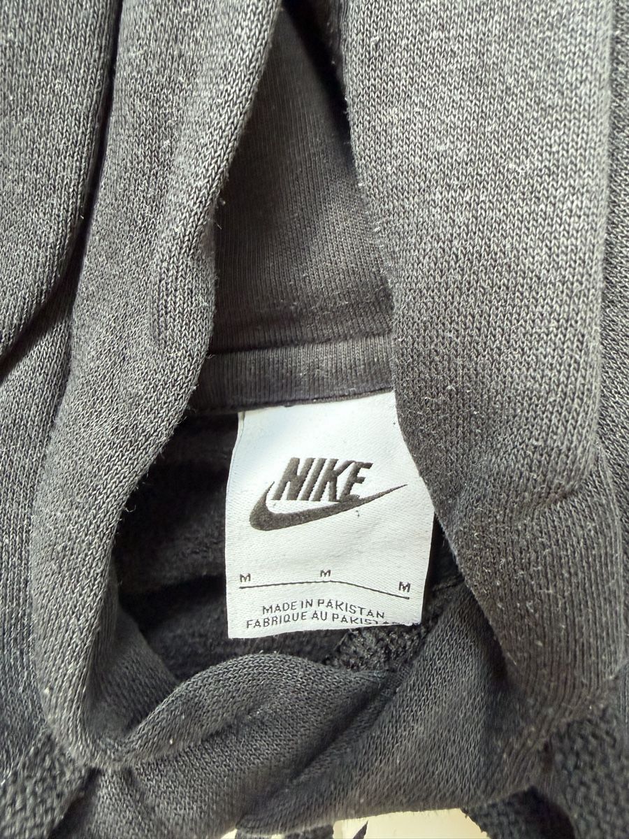 Nike Maglioni & Felpe: Herren-Sweatshirt Nike – Usato da Würenlingen venduto da Sarasota03 1