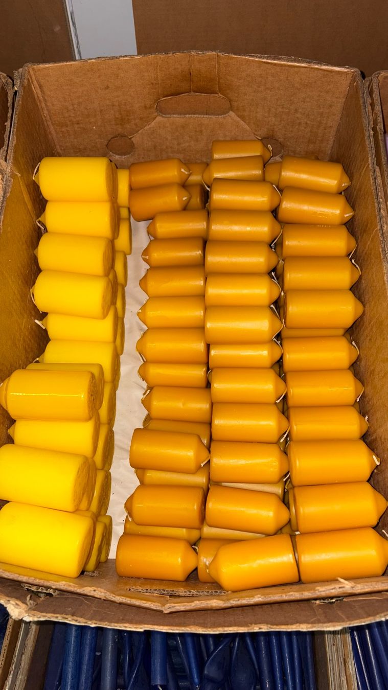Candele: 650 Posten Kerzen aus Liquidation – Nuovo (secondo la descrizione) da Derendingen venduto da Meisterstuecke 1