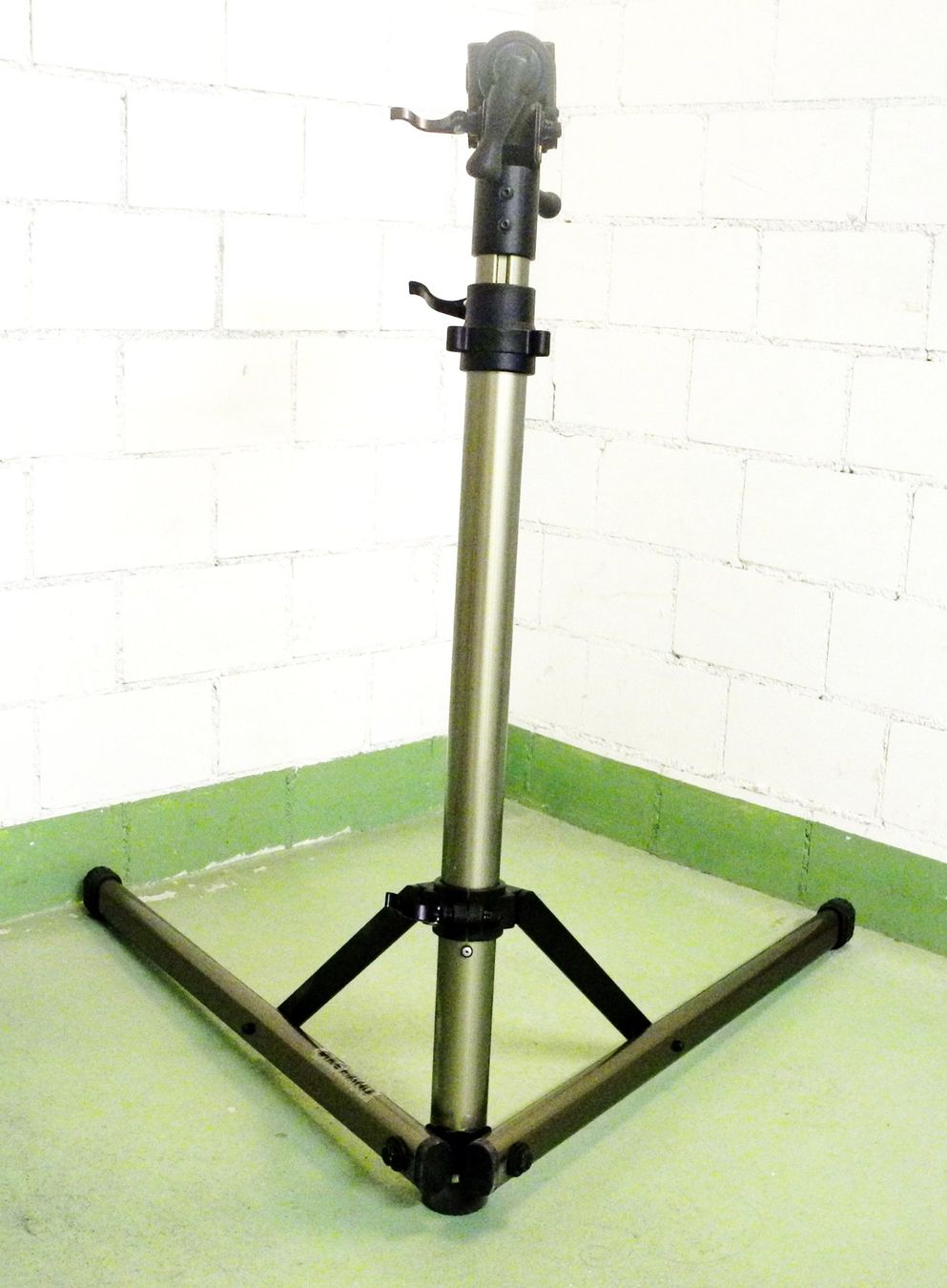 Sonstiges zu Optik: Velomontageständer – Gebraucht aus Küsnacht ZH von ricarus42