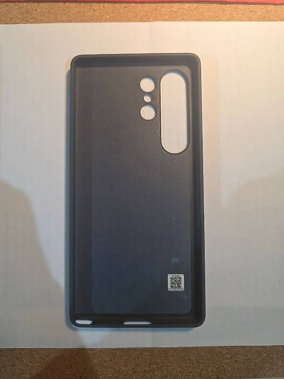 Cover & Protezioni schermo: Samsung S25 Ultra Silicone Case Dunkelgrau – Usato da Illnau venduto da Spartan226 1