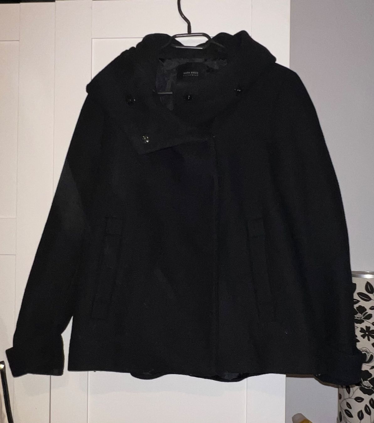 Zara Giacche: • Zara Basic Jacke • – Usato da Basel venduto da mendoza13 3