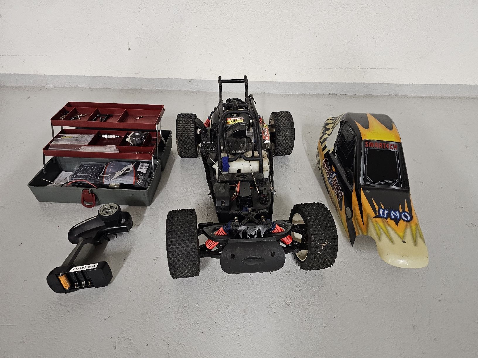 Modellismo RC: Smartech UNO 23ccm 2Takt – Usato da Safenwil venduto da Kevwil