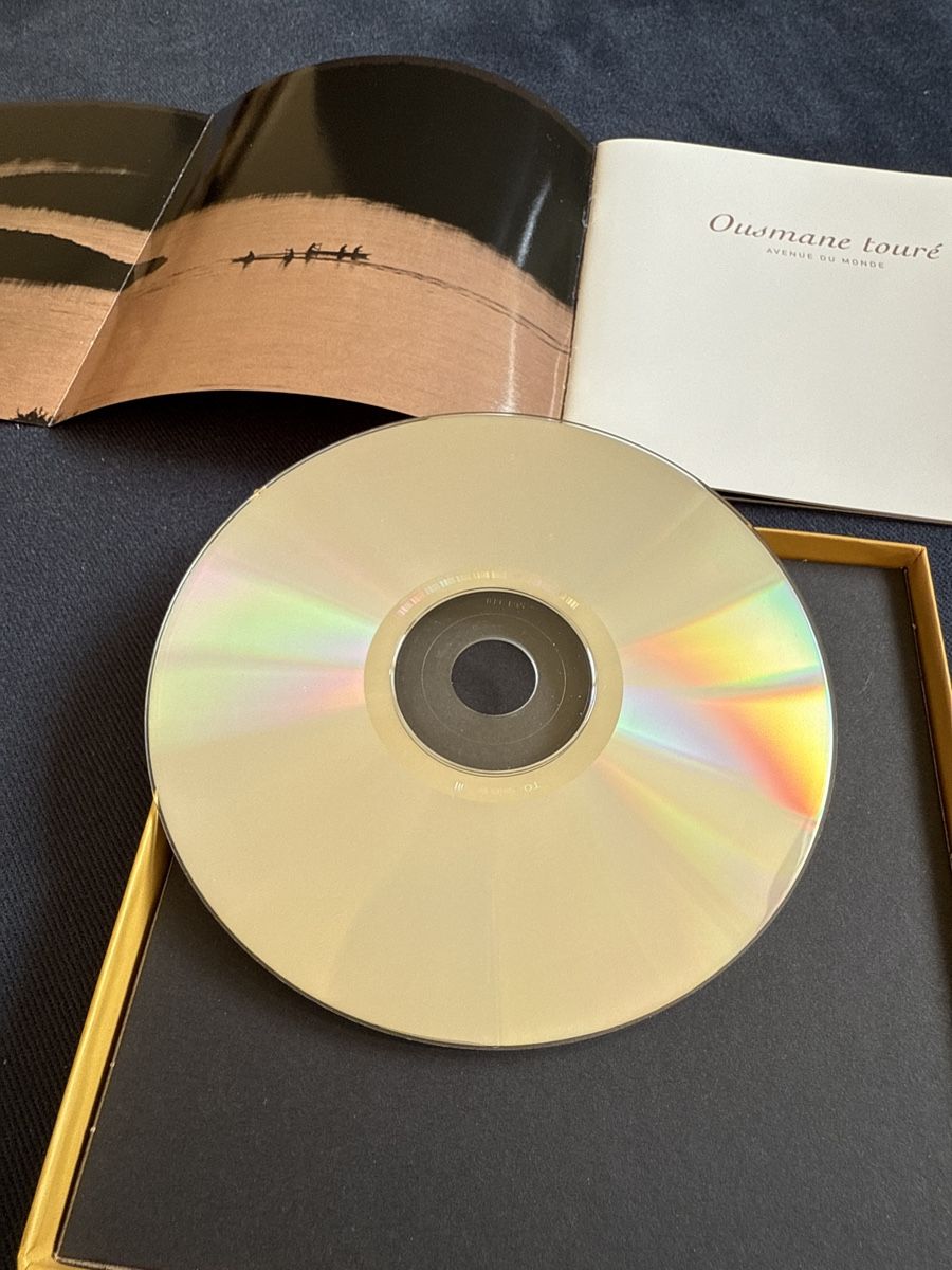 CD: Ousmane Touré - Avenue Du Monde CD – Usato da Zürich venduto da thomashahn 2