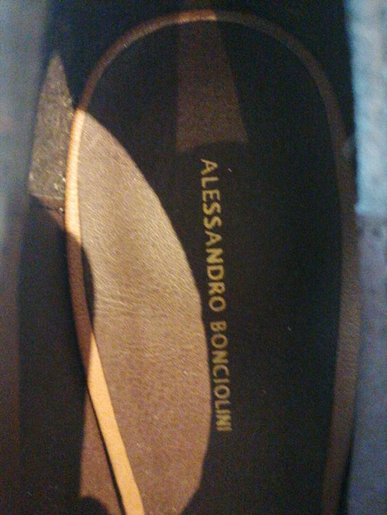 Chaussures femmes: Alessandro Bonciolini Gr. 41 Riemchen Pumps Leder – D'occasion à Klingnau par vollmond36 6