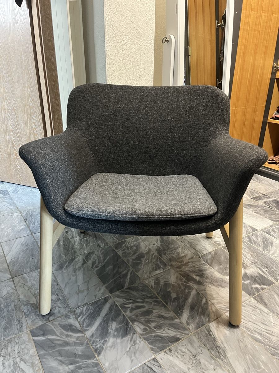 Ikea Sessel: Ikea Vedbo chair – Neu (gemäss Beschreibung) aus Küsnacht ZH von sof_8kps