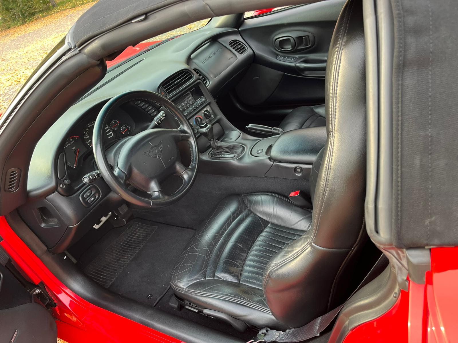 Chevrolet Automobili: Corvette C5 Convertible Top Zustand – Usato da Adetswil venduto da wju 4