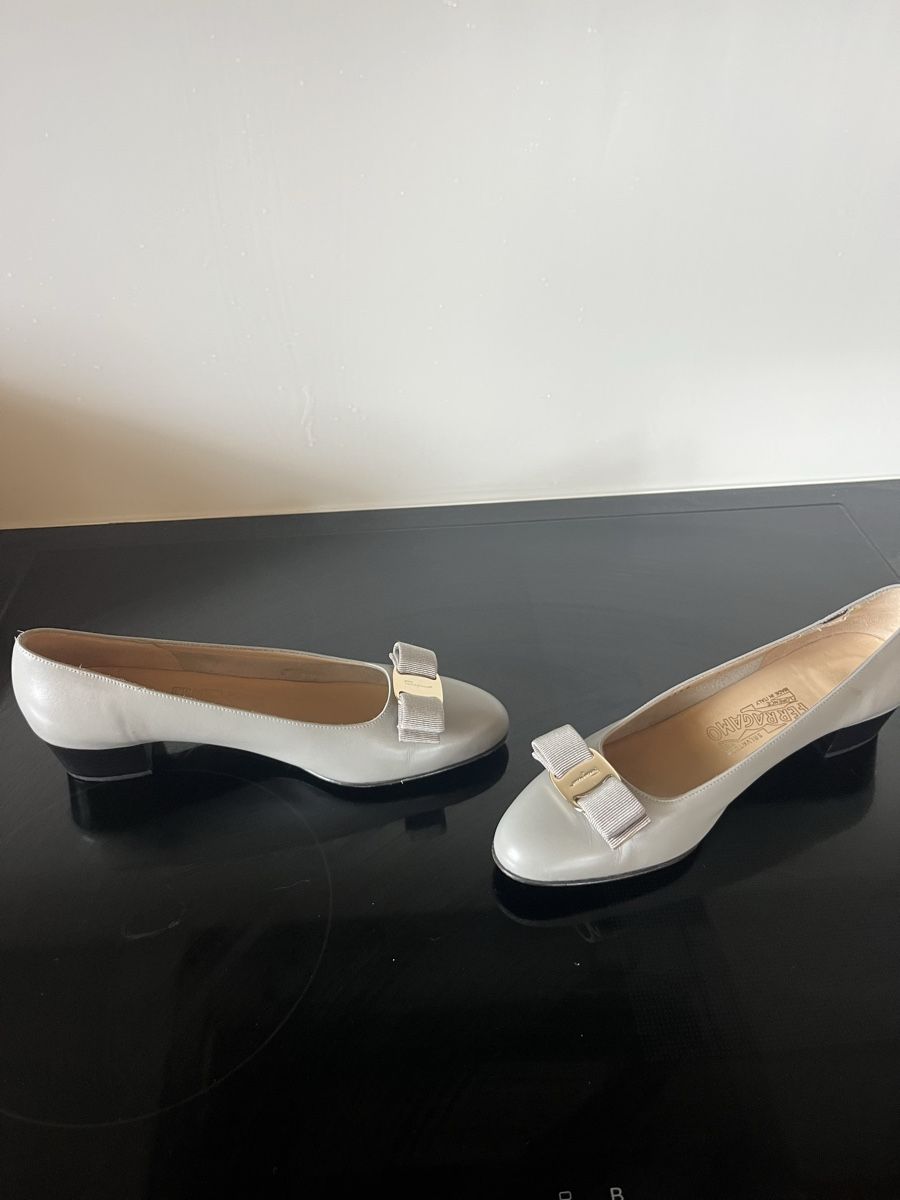 Damenschuhe: Zeitloser Ferragamo Slipper 38 – Gebraucht aus Saanen von SoniaMichaela 5