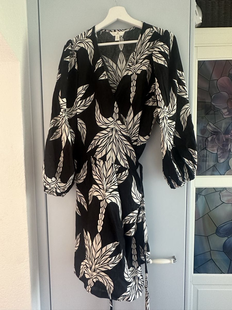 H&M Vestiti: Leinen Wickelkleid  – Nuovo (secondo la descrizione) da Vinelz venduto da Sanela-B