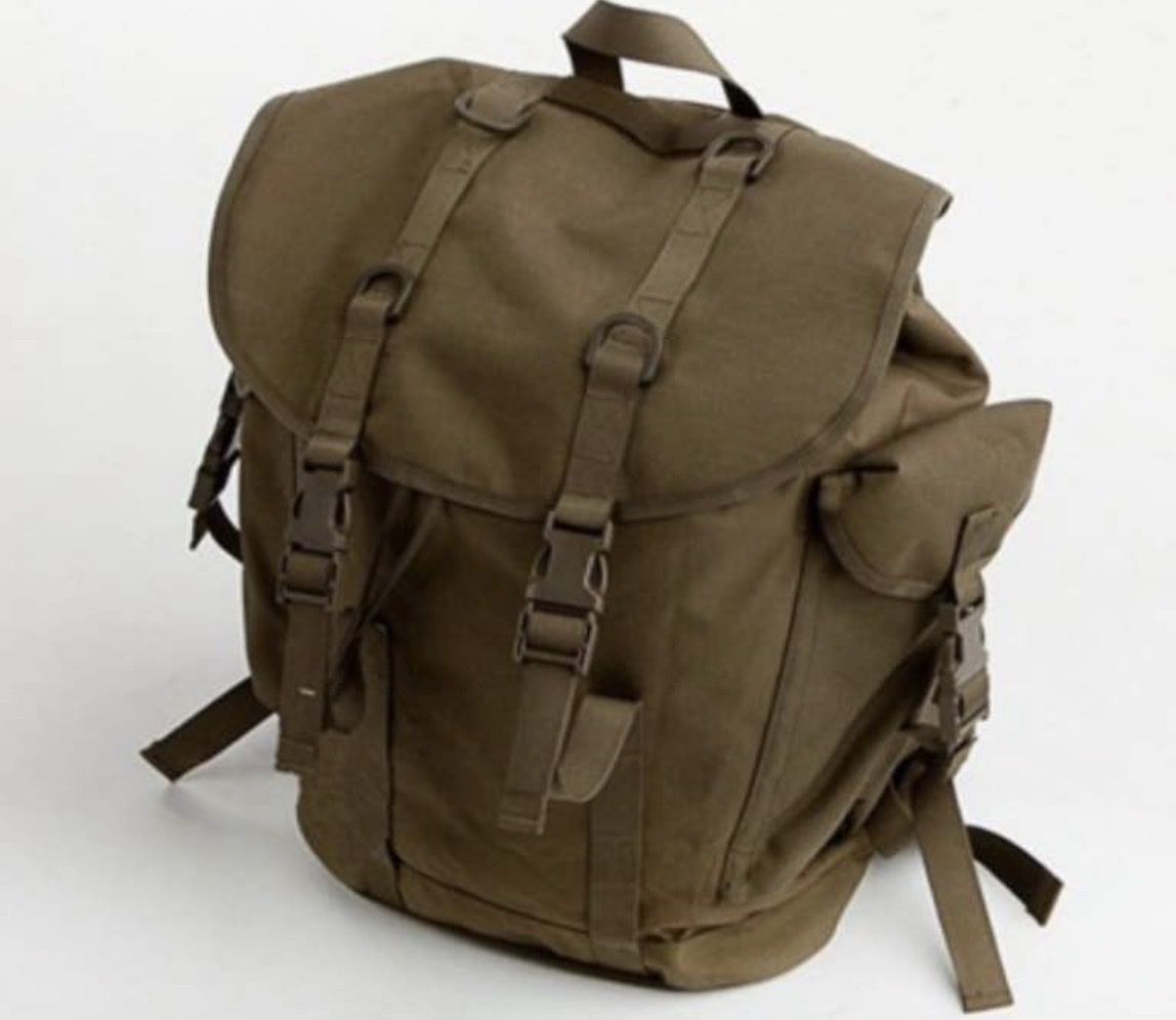 Zaini: Sac à dos Brandit – Usato da Belmont-Lausanne venduto da Michelle_Srdr_