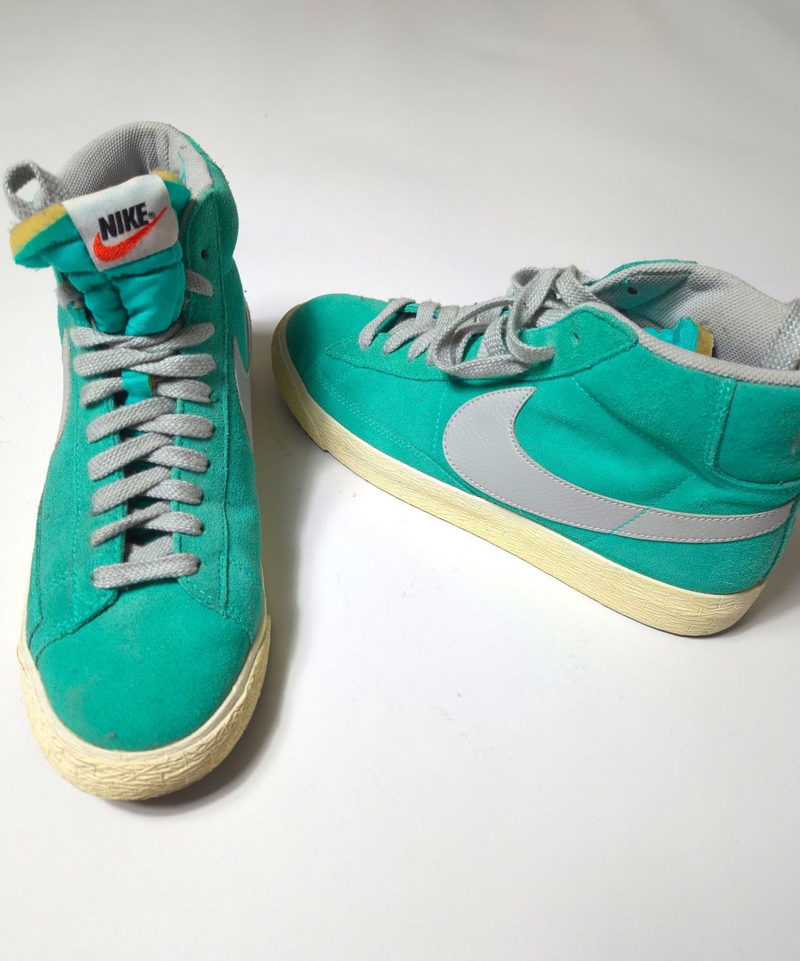 Nike Scarpe da donna: Nike Blazer Mid  Premium VNTG Suede – Nuovo (secondo la descrizione) da Lausanne venduto da A.2ndLIFE 2