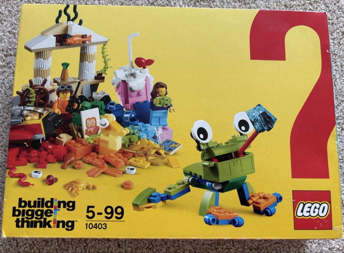 Lego Baukästen: LEGO 10403 Building Bigger Thinking Neu – Neu (gemäss Beschreibung) aus Bern von sunny_y