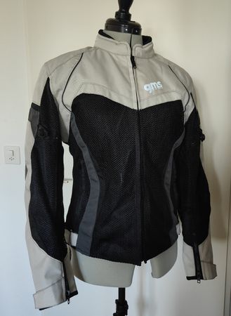 Damen Motorradjacke Gr. L mit Schulter- und Armschutz