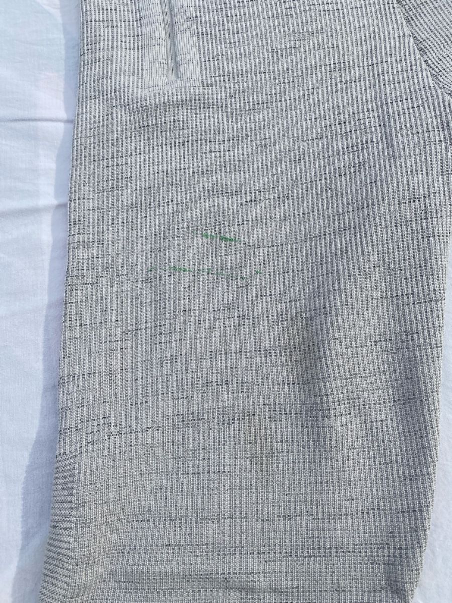 Adidas Pantaloni: Bas training adidas – Usato da Lonay venduto da Ikoko 4
