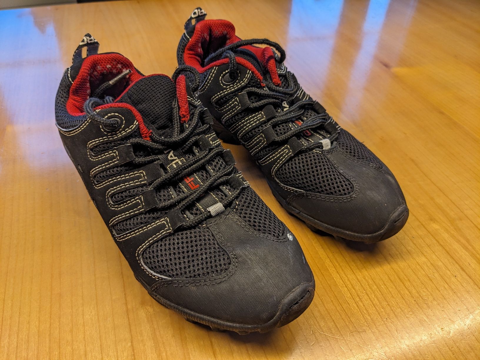 Damenschuhe: Bike-Schuhe Suplest Gr. 38 – Gebraucht aus Birmensdorf ZH von Pstr