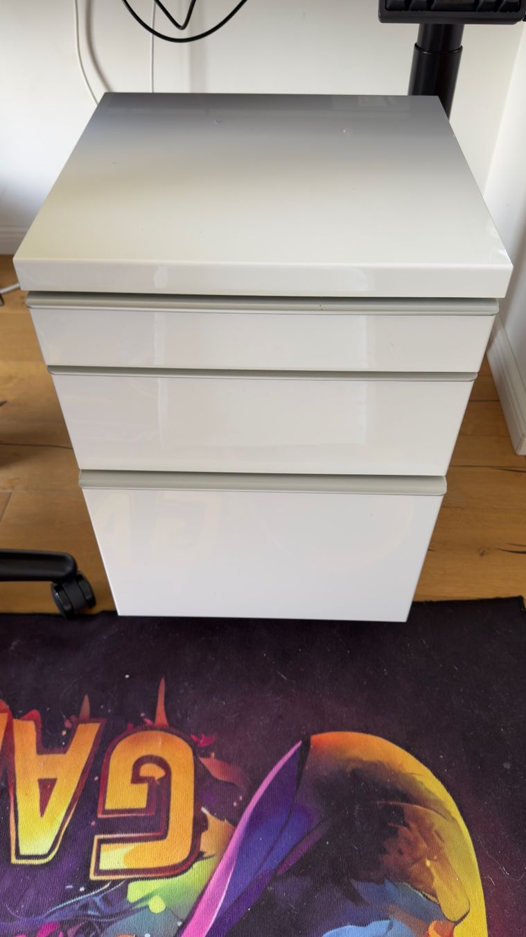 Ikea Scrivanie: Homeoffice-Set: Schreibtisch, Rollcontainer, Hocker – Usato da Hünenberg See venduto da bobby0102 6