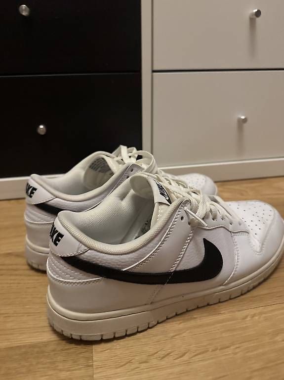 Scarpe da uomo: Dunk panda reverse  – Usato da Morges venduto da bir_9rsr 1