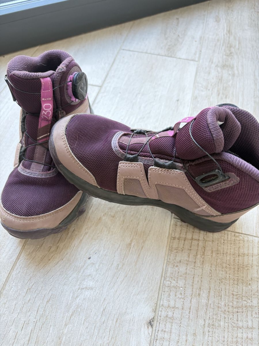 Adidas Schuhe für Mädchen: Adidas Terrex Wanderschuhe 31.5 – Gebraucht aus Niederweningen von Pelushi28