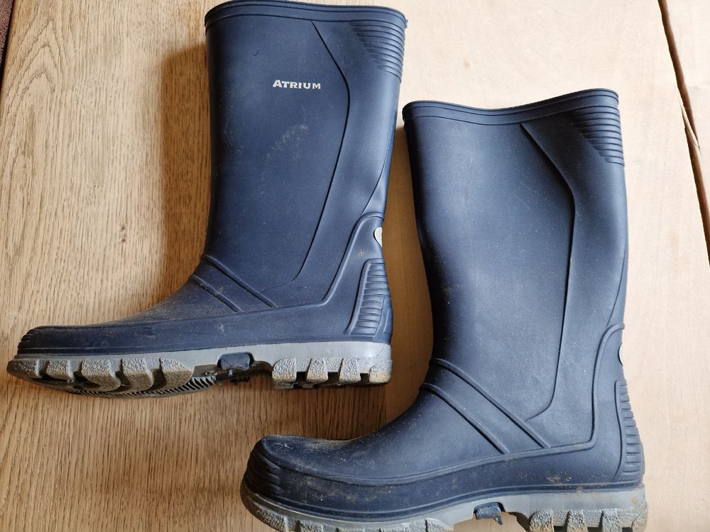 Atrium Gummistiefel, Gr. 35 (Gebraucht) in Jaun für CHF 10 – mit ...