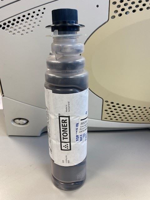 Ricoh Fotocopiatrici: Toner für Ricoh 1013/1013F – Nuovo e nell'imballaggio originale da Wängi venduto da Bmo 1
