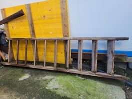 Holz Treppe