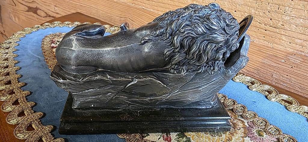 Statuette: Löwendenkmal von Luzern – Usato da Wolfhalden venduto da Nati-Nati 2