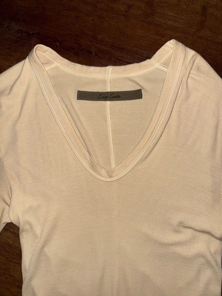 Top: New Enza Costa U neck top - M – Nuovo (secondo la descrizione) da St-Sulpice VD venduto da juhdu 3