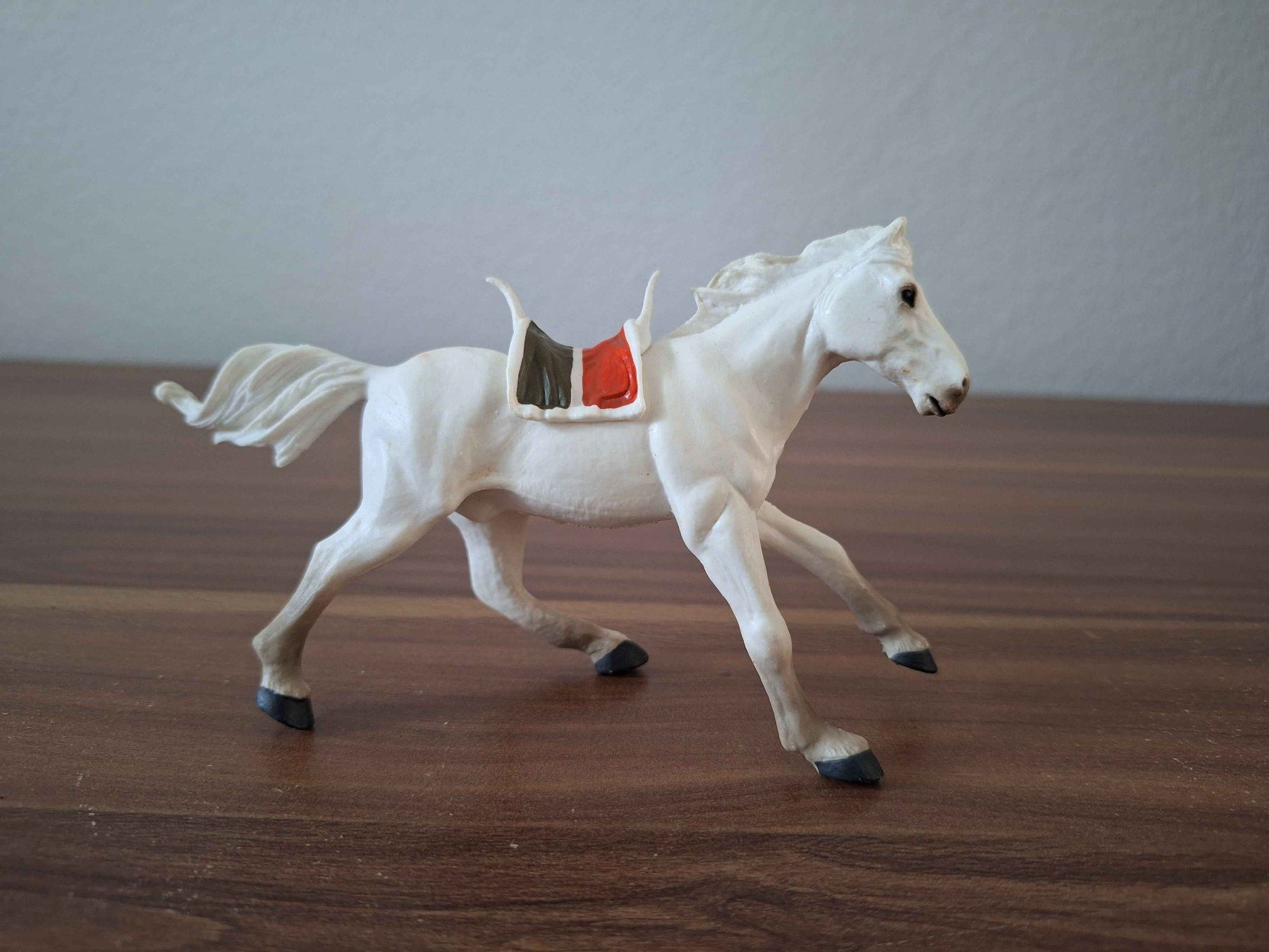 Giocattoli: Indianerpferd Papo Antiquariat – Usato da Grenchen venduto da LadyCalis